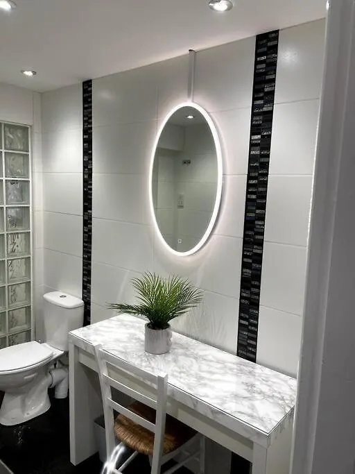 Flat 5 - 2 Bed City Centre Affordable Quality York 0*,
